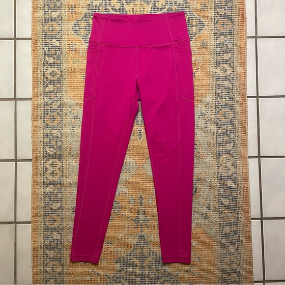 Victoria’s Secret High Waist Incredible Essential 7/8 Legging Sz 6 Pink/Fuchsia - Picture 3 of 7